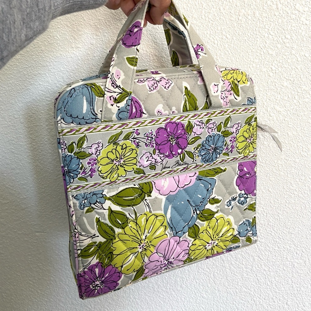 Vera Bradley quilted zip up make up cosmetic bag with handles